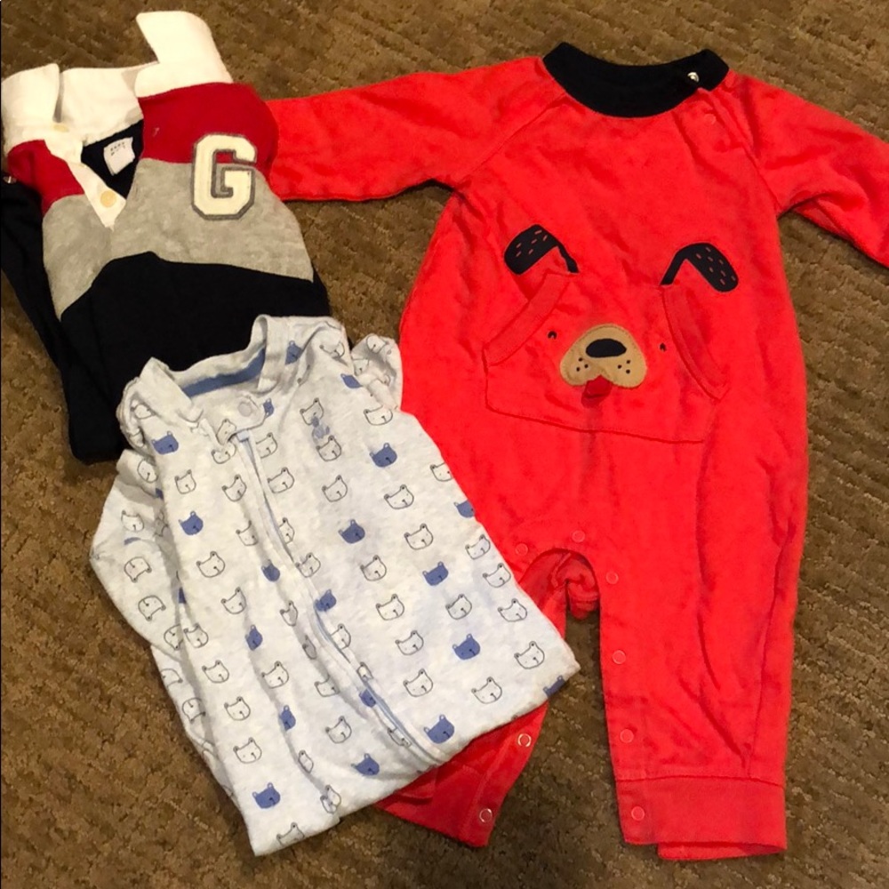 Baby Gap Outfits 6-9, 6-12 month excellent cond